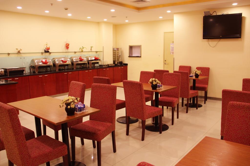 Hanting Express Shanghai Jinqiao Middle Yanggao Road Eksteriør bilde